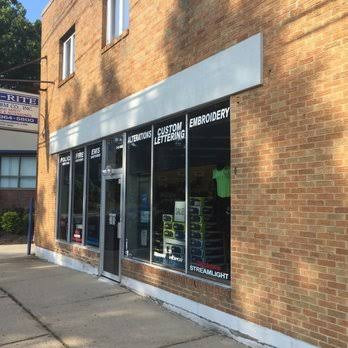 Fit-Rite Uiform Co. Store Front