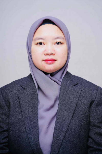 Dhoya Safira Tresna Lestari