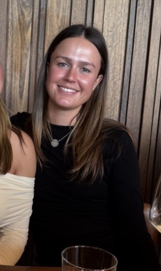 Mia Waring