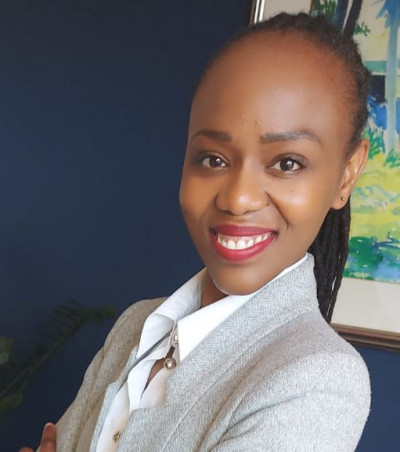 Zikisani Titi
