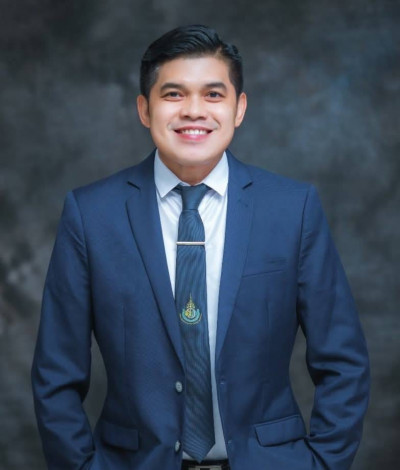 Christopher Dacutan
