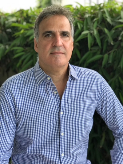 Jorge R.