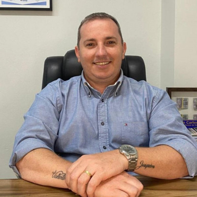 J. Kratz
