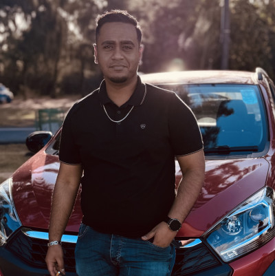 Naasir Hussein Maudarun