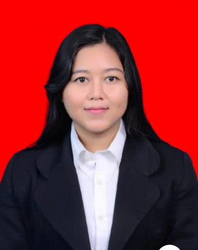 putri Raudhatul Zannah Siregar