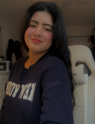 GENESIS MORA